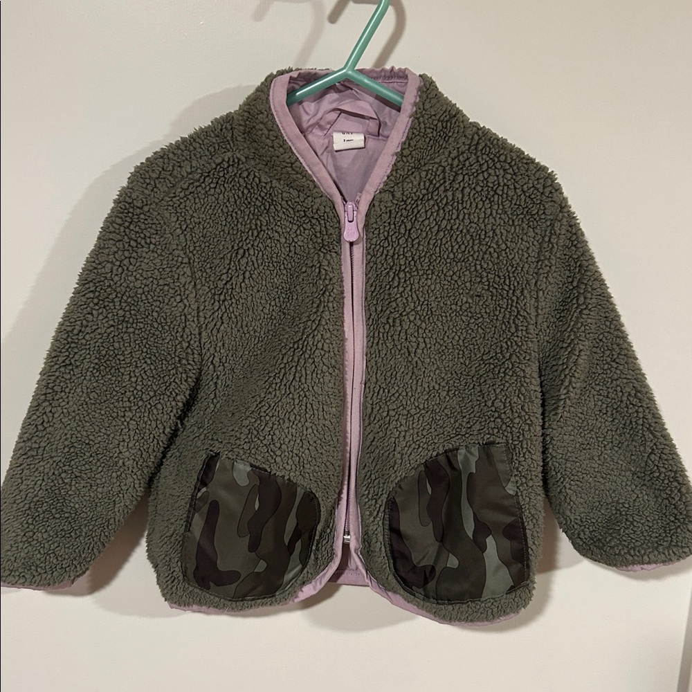 GAP Olive Green Sherpa Jacket